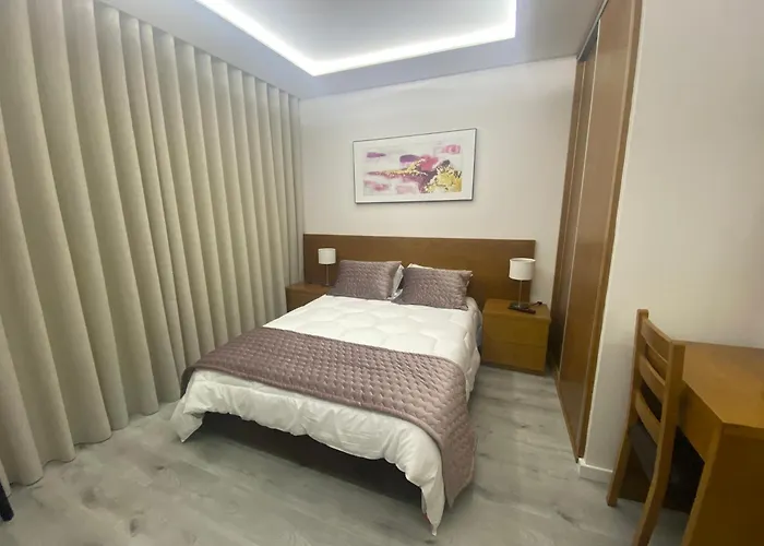 Ze Luis بيت ضيافة تشافيس