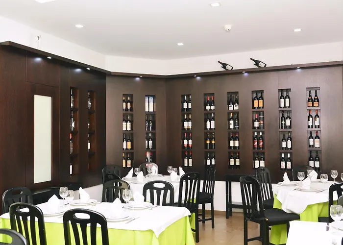 Ze Luis 4* تشافيس